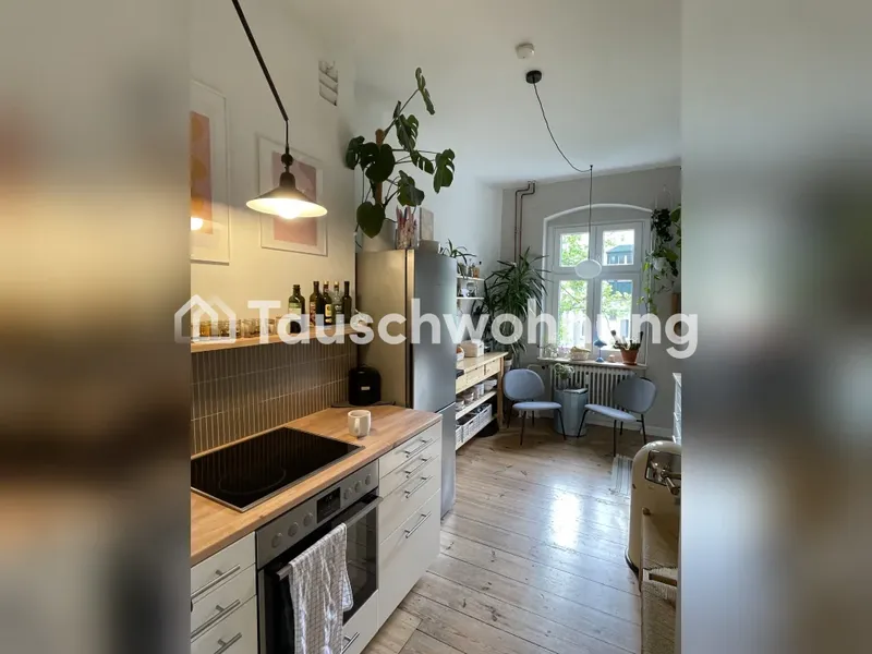 Tauschwohnung: 2-Zimmer-Altbau mit Balkon gg. größer — photo 1